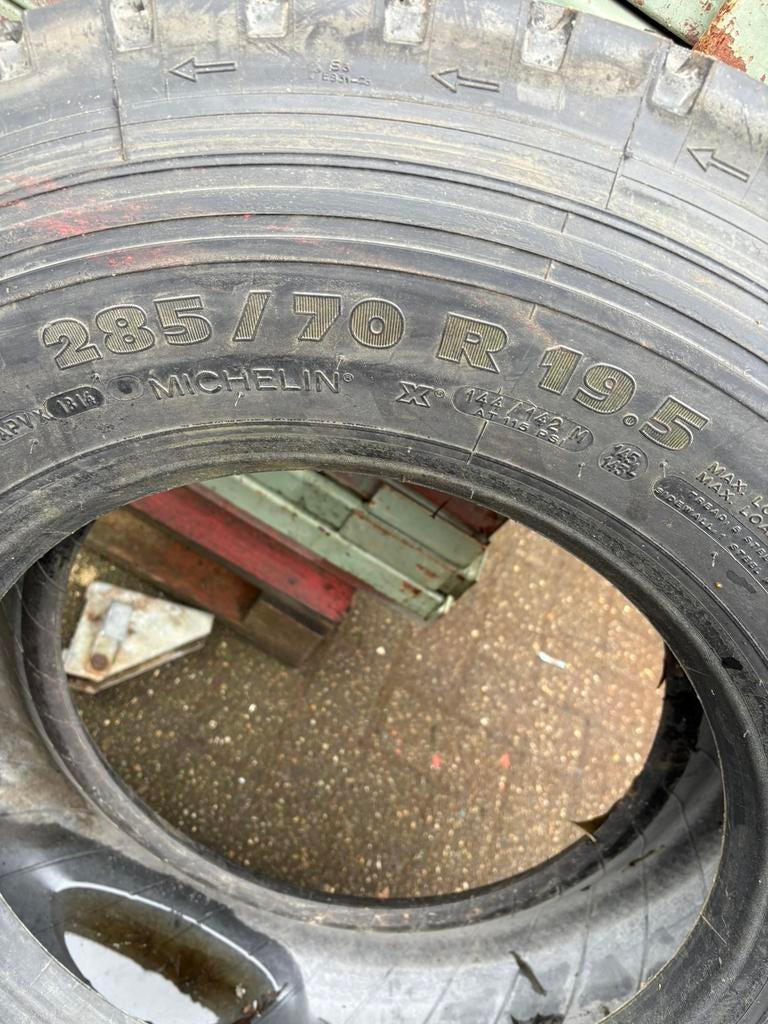 Michelin band 285/70/R19.5, Ophalen, Nieuw, X, X