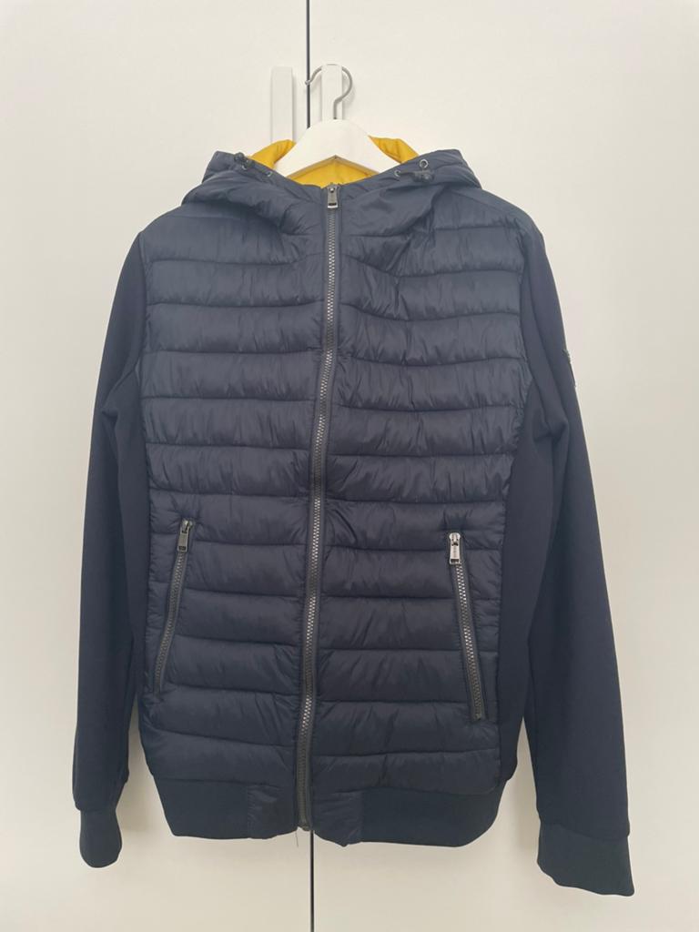 Guess jas - Ziet er goed uit, is amper gedragen, Ophalen of Verzenden, Zo goed als nieuw, Maat 48/50 (M), Blauw