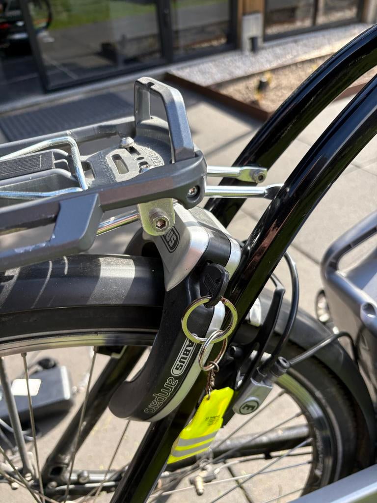 Flyer elektrische herenfiets - Zwart, Overige merken, Gebruikt, Ophalen of Verzenden, 50 km per accu of meer