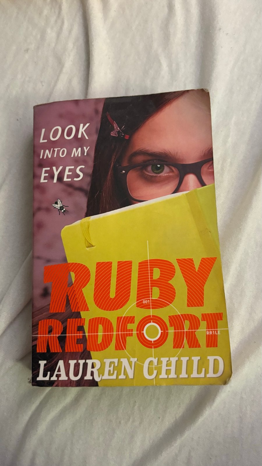 Ruby Redfort: Look Into My Eyes - Lauren Child, Ophalen of Verzenden, Gelezen, Fictie