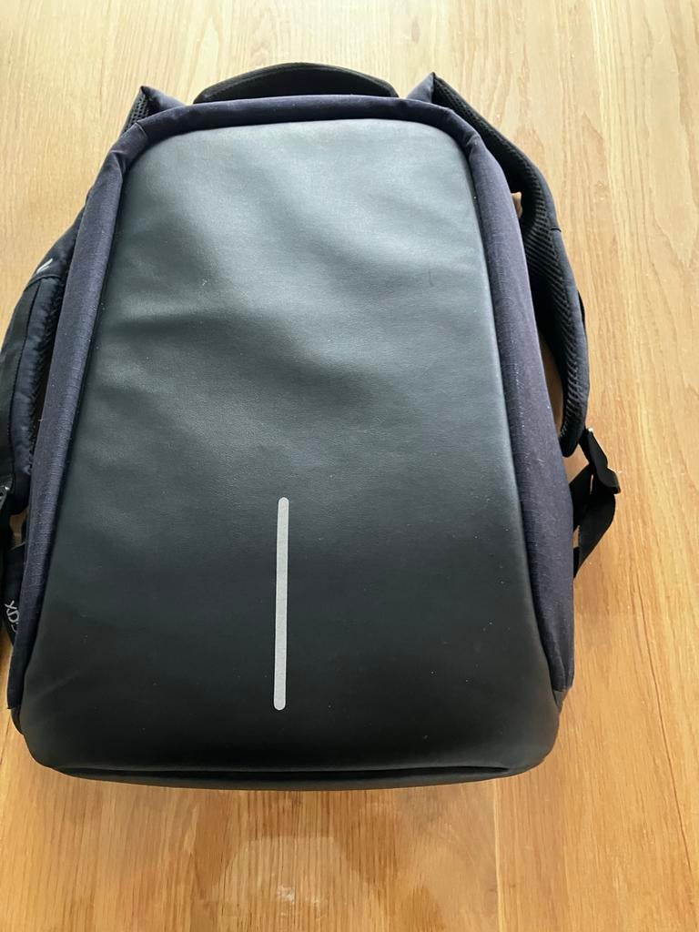 XD Design Bobby Anti-Diefstal Rugzak Zwart, Overige merken, Gebruikt, 25 tot 40 cm, Ophalen of Verzenden