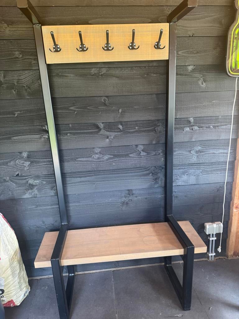 Industriële kapstok met bankje - Hout en Metaal, Huis en Inrichting, Woonaccessoires | Kapstokken, Ophalen, Gebruikt, Staande kapstok
