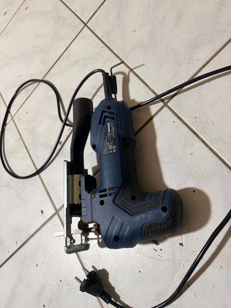 Bosch Decoupeerzaag - Zo goed als nieuw, Decoupeerzaag, 600 tot 1200 watt, Ophalen of Verzenden, Zo goed als nieuw