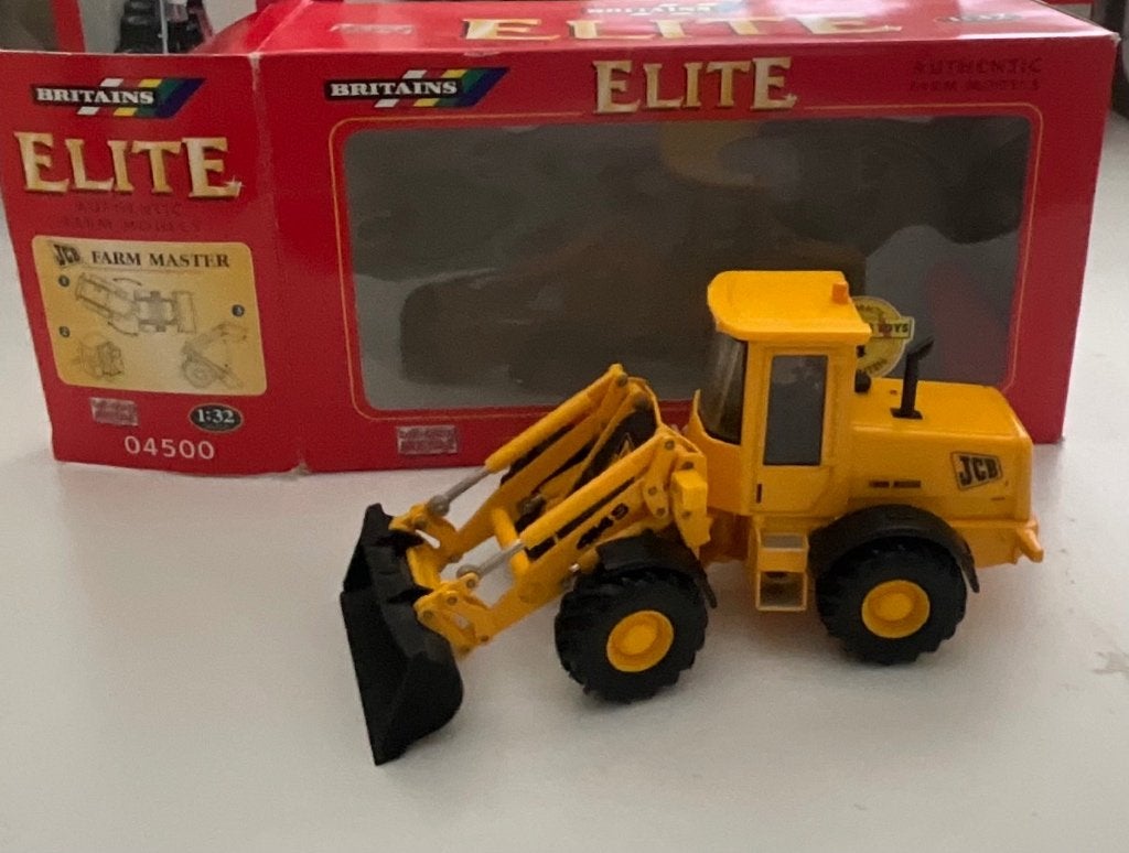 Farm Master 414S knik, Hobby en Vrije tijd, Modelauto's | 1:32, Verzenden, Zo goed als nieuw, Tractor of Landbouw, Britains