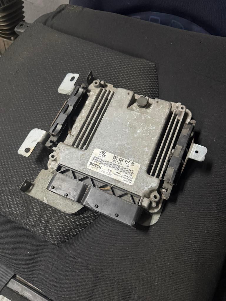 Volkswagen Caddy 1.9 TDI ECU - Complete en werkend, Auto-onderdelen, Ophalen of Verzenden, Gebruikt, Volkswagen