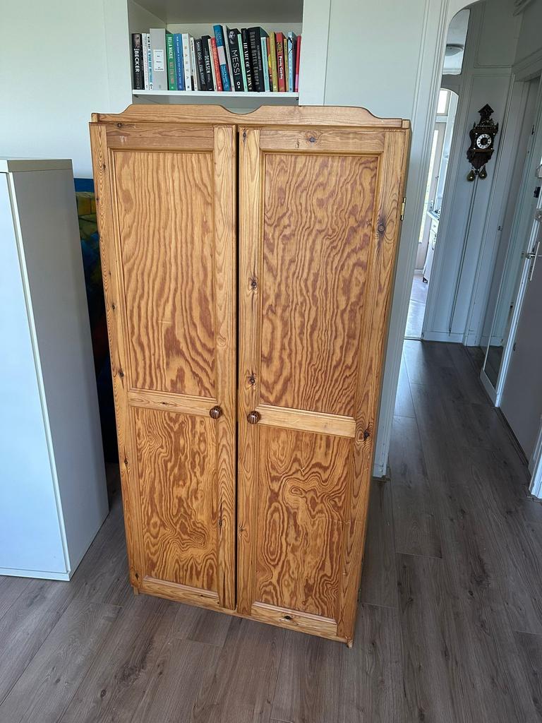 Houten kledingkast, Huis en Inrichting, Kasten | Kledingkasten, Ophalen, Gebruikt, Met plank(en), 50 tot 100 cm