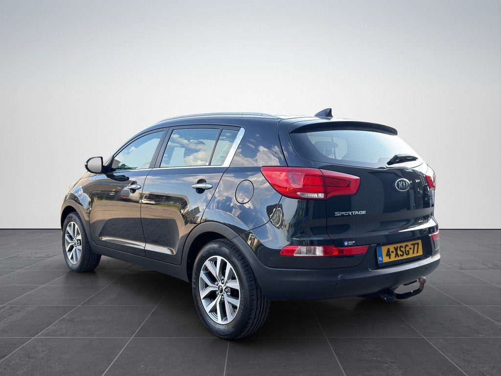 Kia Sportage 2.0 BusinessLine Airco|Trekhaak|ParkeerCamera, Gebruikt, 4 cilinders, Zwart, Origineel Nederlands