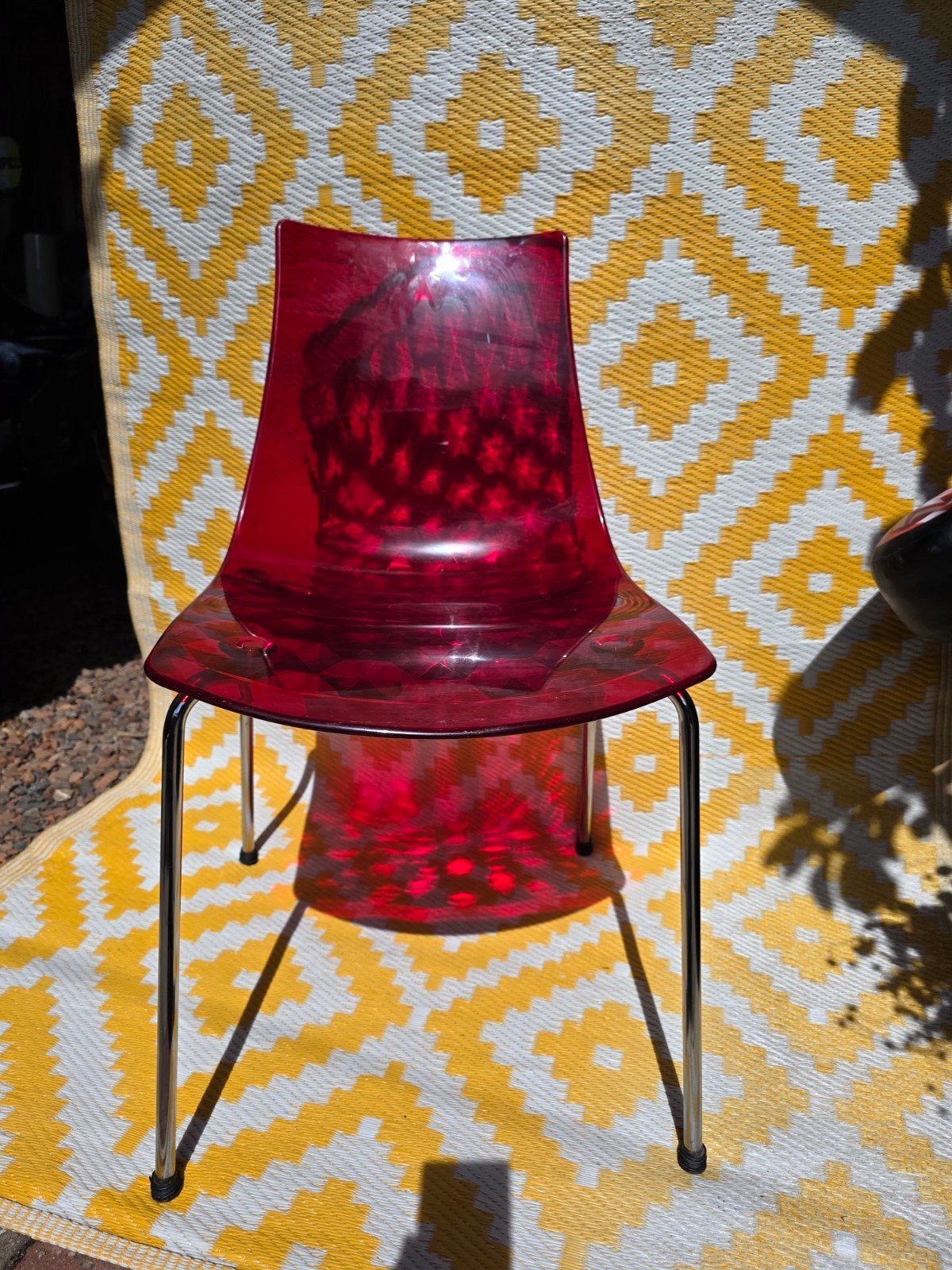4 Calligaris Disigne rood transparant. , Made in Italy, Gebruikt, Design eethoekstoel, Ophalen of Verzenden, Vier