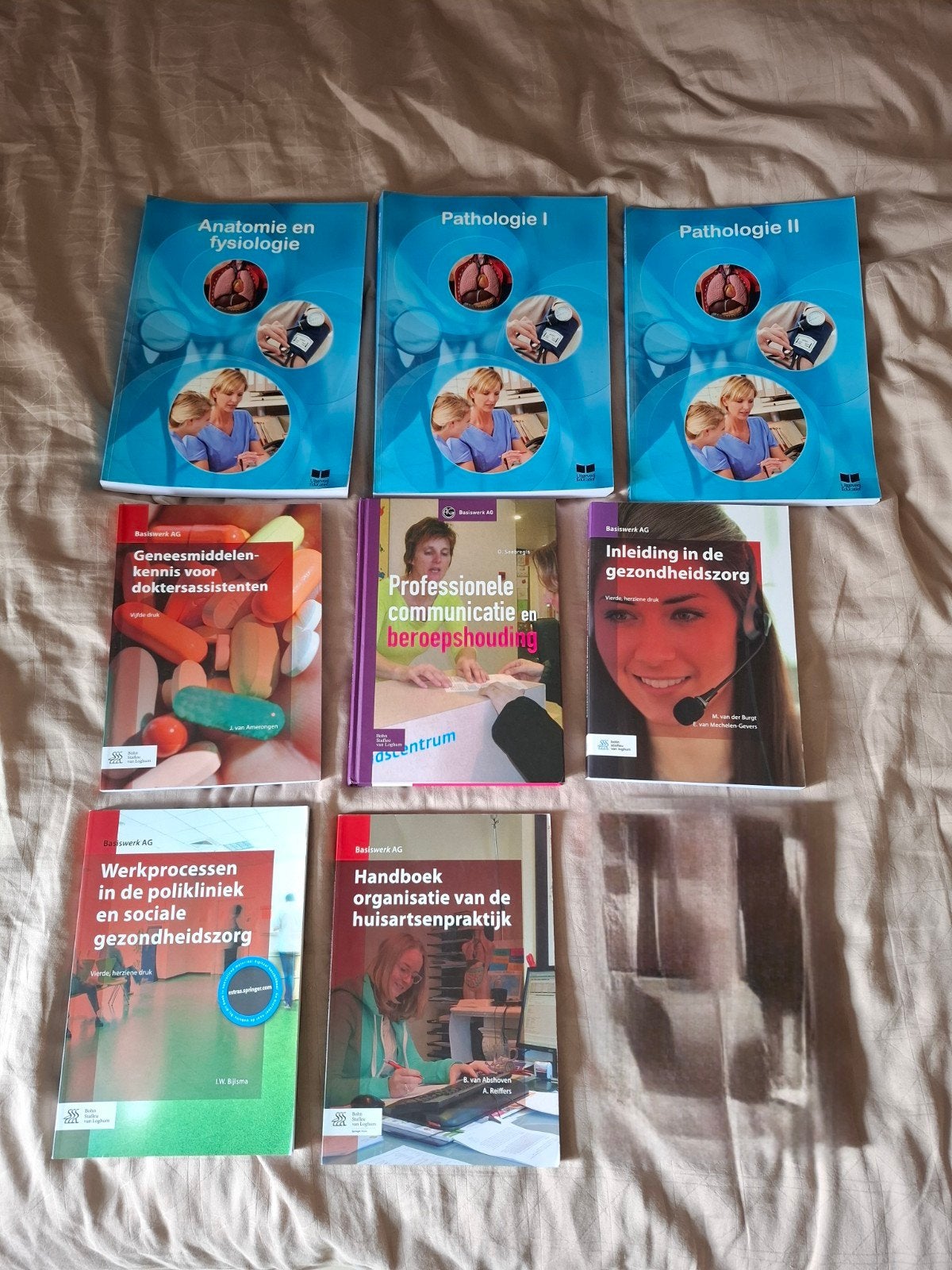 Studie boeken pakket doktersassistente, Ophalen of Verzenden, Zo goed als nieuw