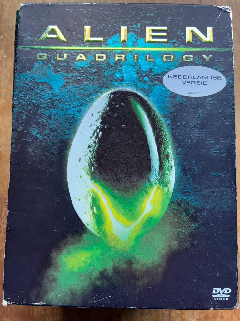 Alien Aliens Quadriology serie COMPLEET ; DVD box, Vanaf 16 jaar, Ophalen of Verzenden, Zo goed als nieuw, Monsters