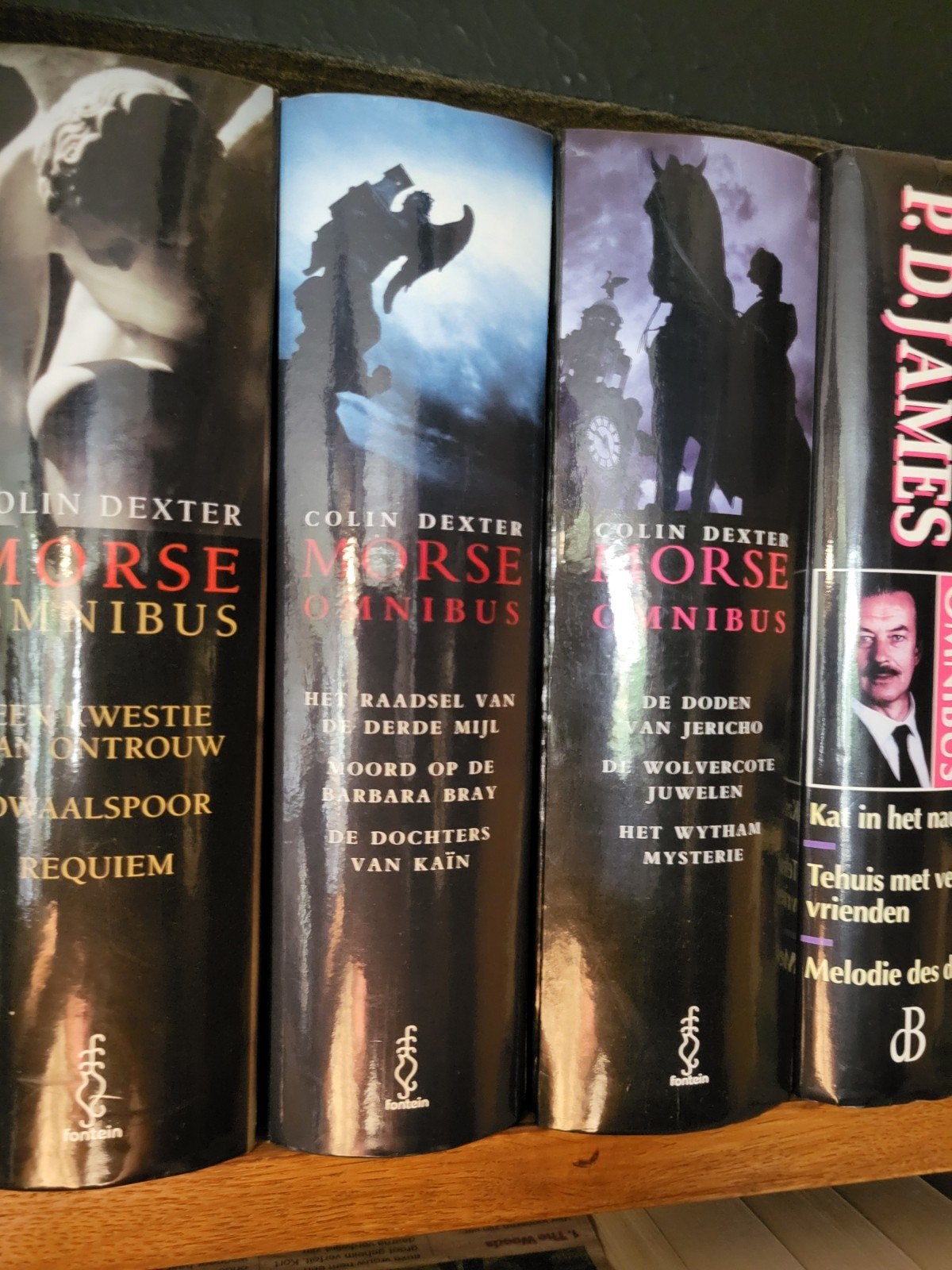 Colin Dexter - Morse Omnibus (3 boeken), Ophalen of Verzenden, Gelezen, Colin Dexter