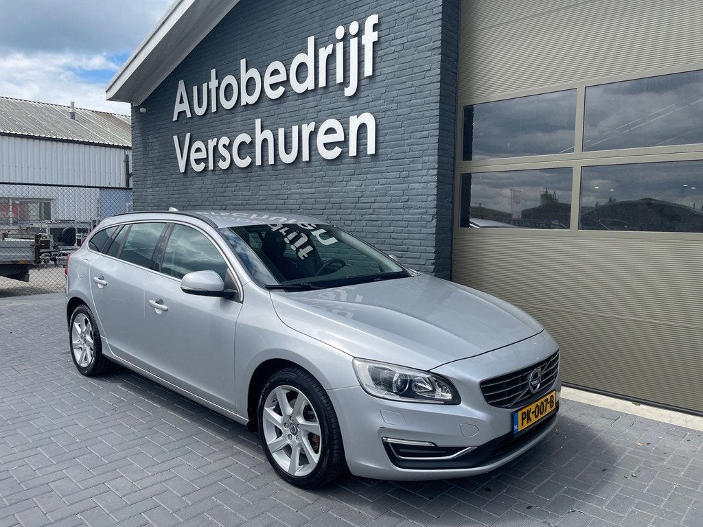 Volvo V60 2.0 5 cilinder automaat stoelverwarming uniek, Euro 5, Stof, Zwart, 1984 cc