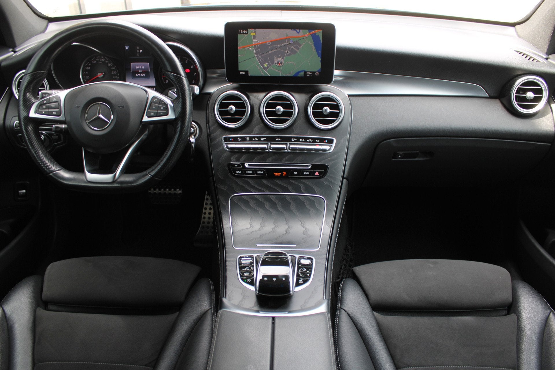 Mercedes-Benz GLC 250 4MATIC AMG LINE NIGHT PAKKET COMAND CA, Gebruikt, 4 cilinders, Blauw, Origineel Nederlands