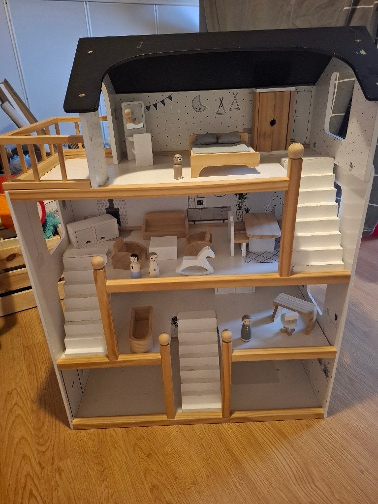 Petit Amelie Houten Poppenhuis, Ophalen, Gebruikt, Poppenhuis