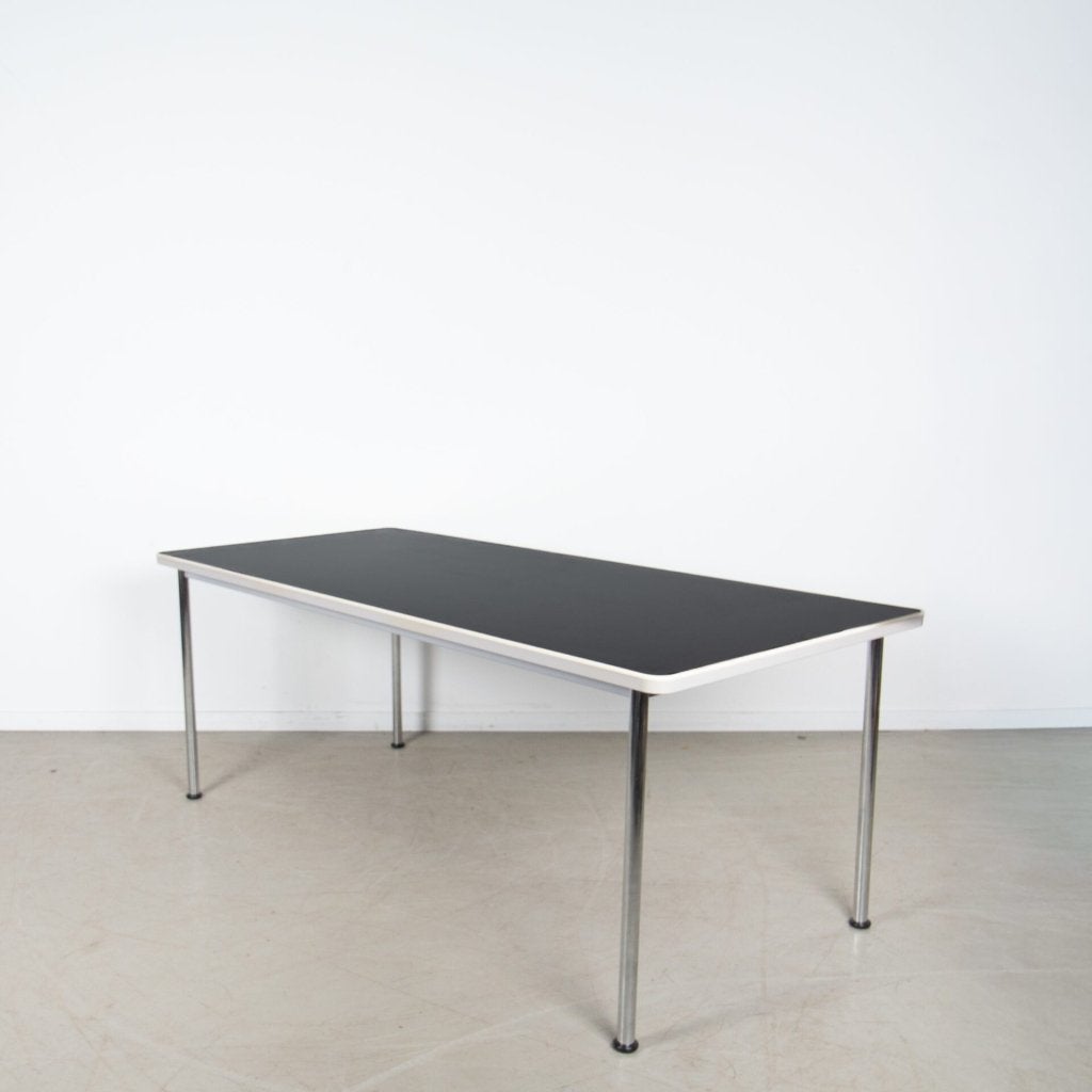 1x Gispen 515 Tafel Zwart Linoleum - Chroom, Huis en Inrichting, Tafels | Eettafels, Niet ingevuld, Zo goed als nieuw, Niet ingevuld
