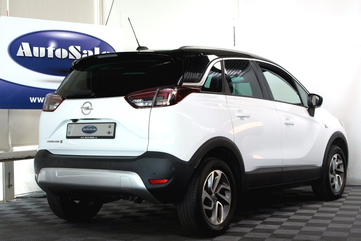 Opel Crossland X 1.2 Turbo Innovation AUT 1eEIGNR! CARPLAY H, Auto's, Dealer onderhouden, Gebruikt, Zwart, Leder en Stof