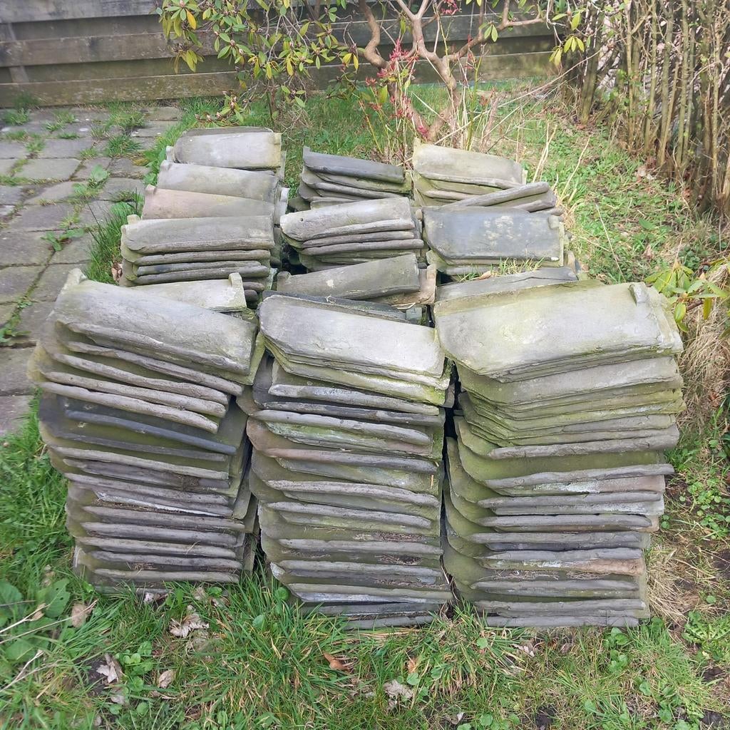Dakpannen oude holle blauw gesmoord, Ophalen, Gebruikt, Steen of Klei, Blauw