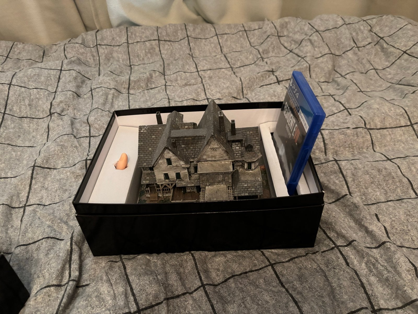 Foto 3 van Resident Evil 7 Biohazard Collector's Edition (Zelzaam)