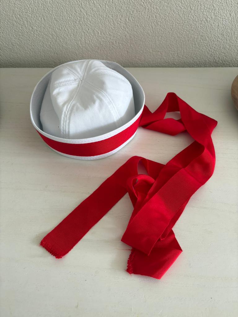 Sailor hat Conan Gray, Ophalen of Verzenden, Zo goed als nieuw