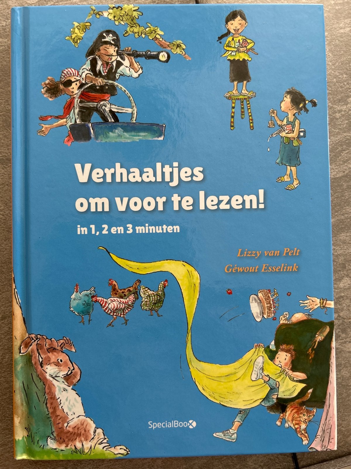 Verhaaltjes om voor te lezen! in 1, 2 en 3 minuten, Ophalen of Verzenden, Zo goed als nieuw, 2 tot 3 jaar
