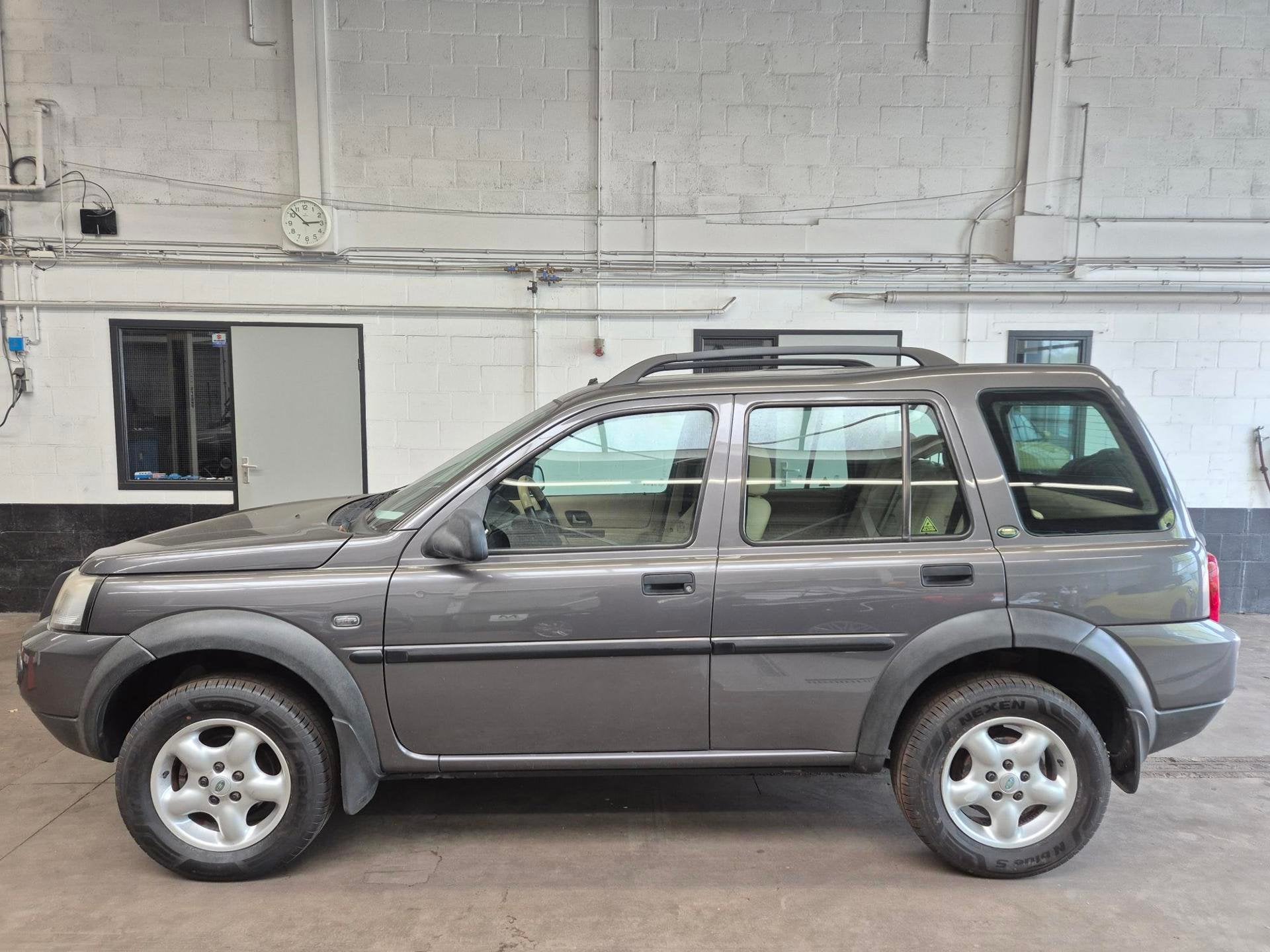 Land Rover Freelander Station Wagon 2.0 Td4 E Quest, Auto's, 13 km/l, Beige, 2000 kg, Origineel Nederlands