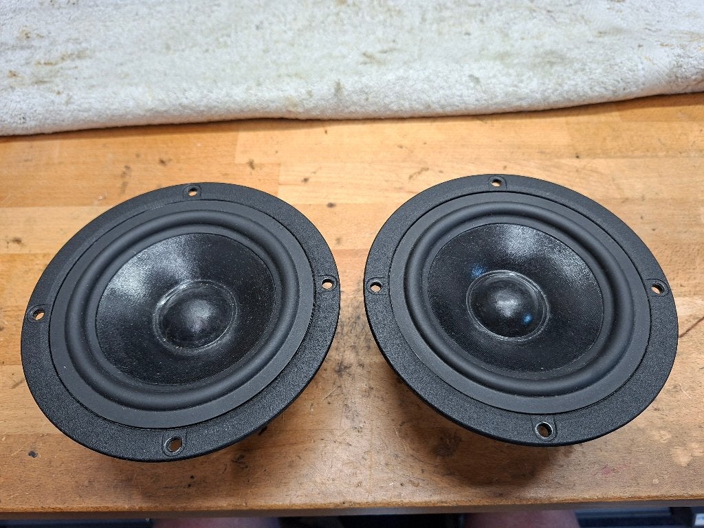 Twee VIFA PLW-14-232 Midwoofers, Audio, Tv en Foto, Luidsprekers, Overige merken, Overige typen, Ophalen of Verzenden, Zo goed als nieuw
