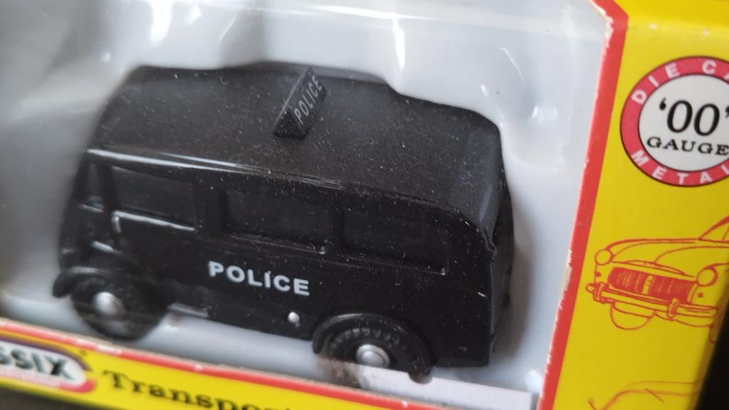 Austin 101 Police 1:76 Classix Pocketbond pol, Auto, Verzenden, ., Nieuw