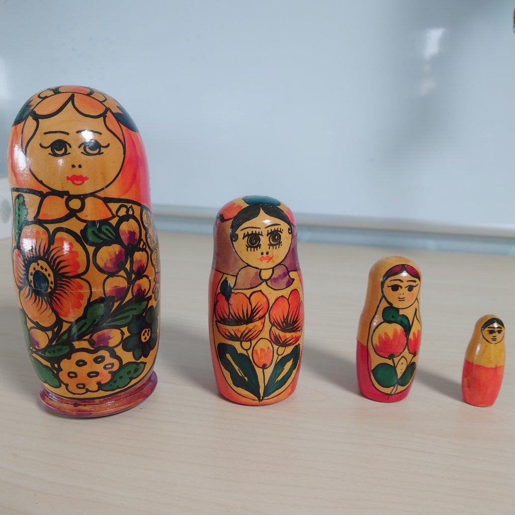 Matroesjka poppetjes, Verzamelen, Ophalen of Verzenden, Zo goed als nieuw