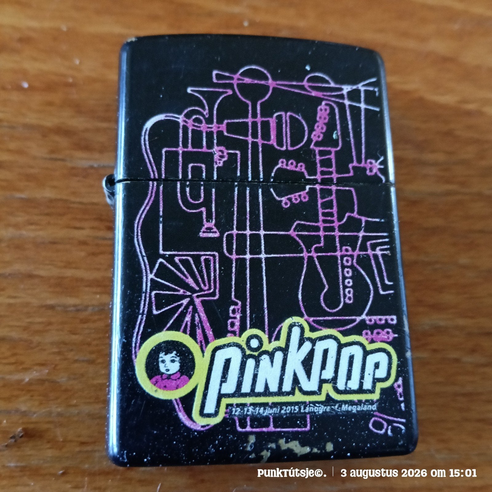 2 Pinkpop Zippo's - Gebruikt 2 stuks limited edition, Verzamelen, Ophalen of Verzenden, Gebruikt, Aansteker
