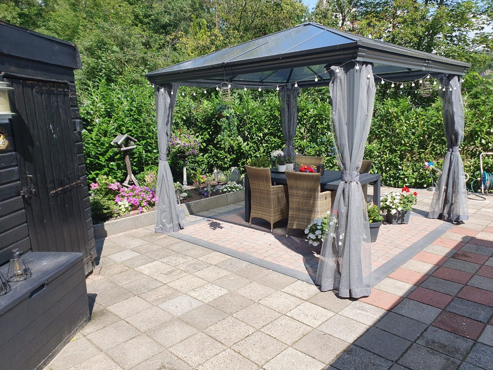 Modern paviljoen met zijwanden, Ophalen, Minder dan 4 meter, Zo goed als nieuw, Paviljoen