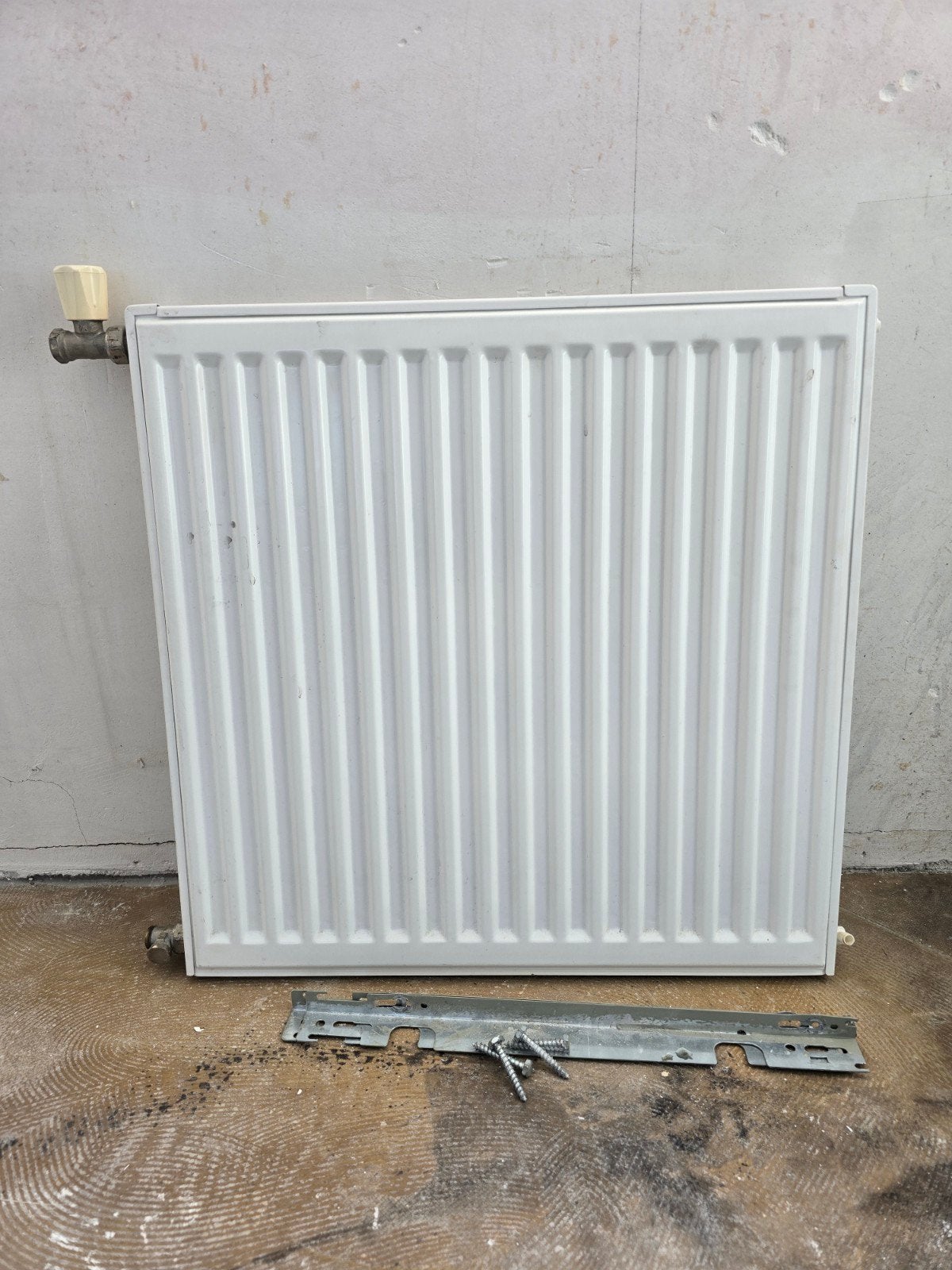 verwarming klein, Ophalen, Zo goed als nieuw, Minder dan 60 cm, Radiator