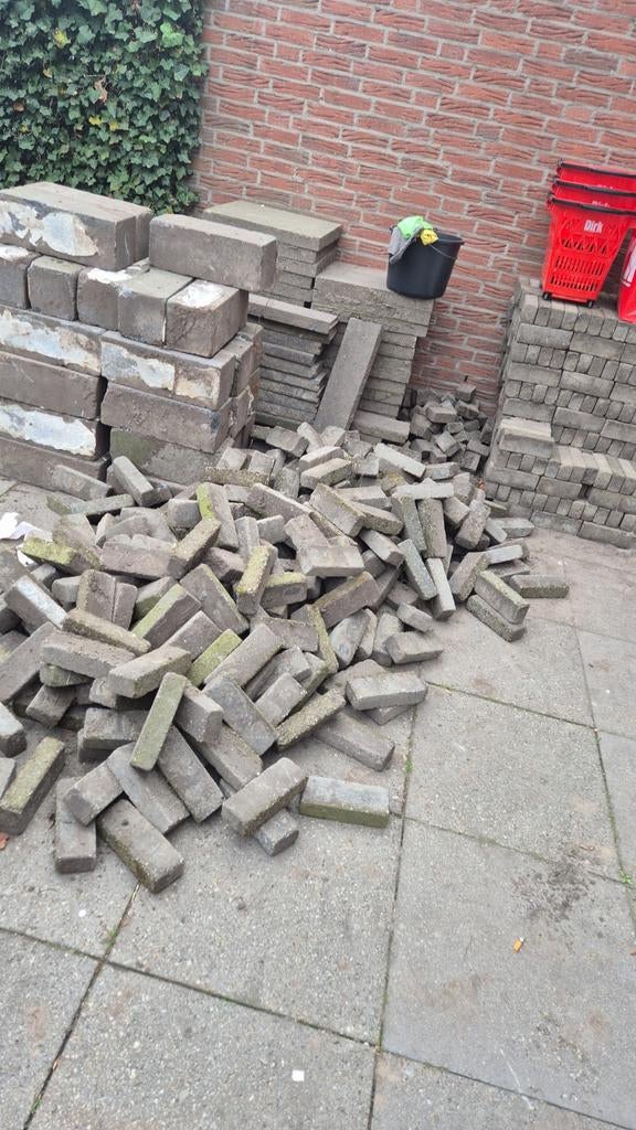 Klinkers en tegels, Ophalen, Beton, Klinkers
