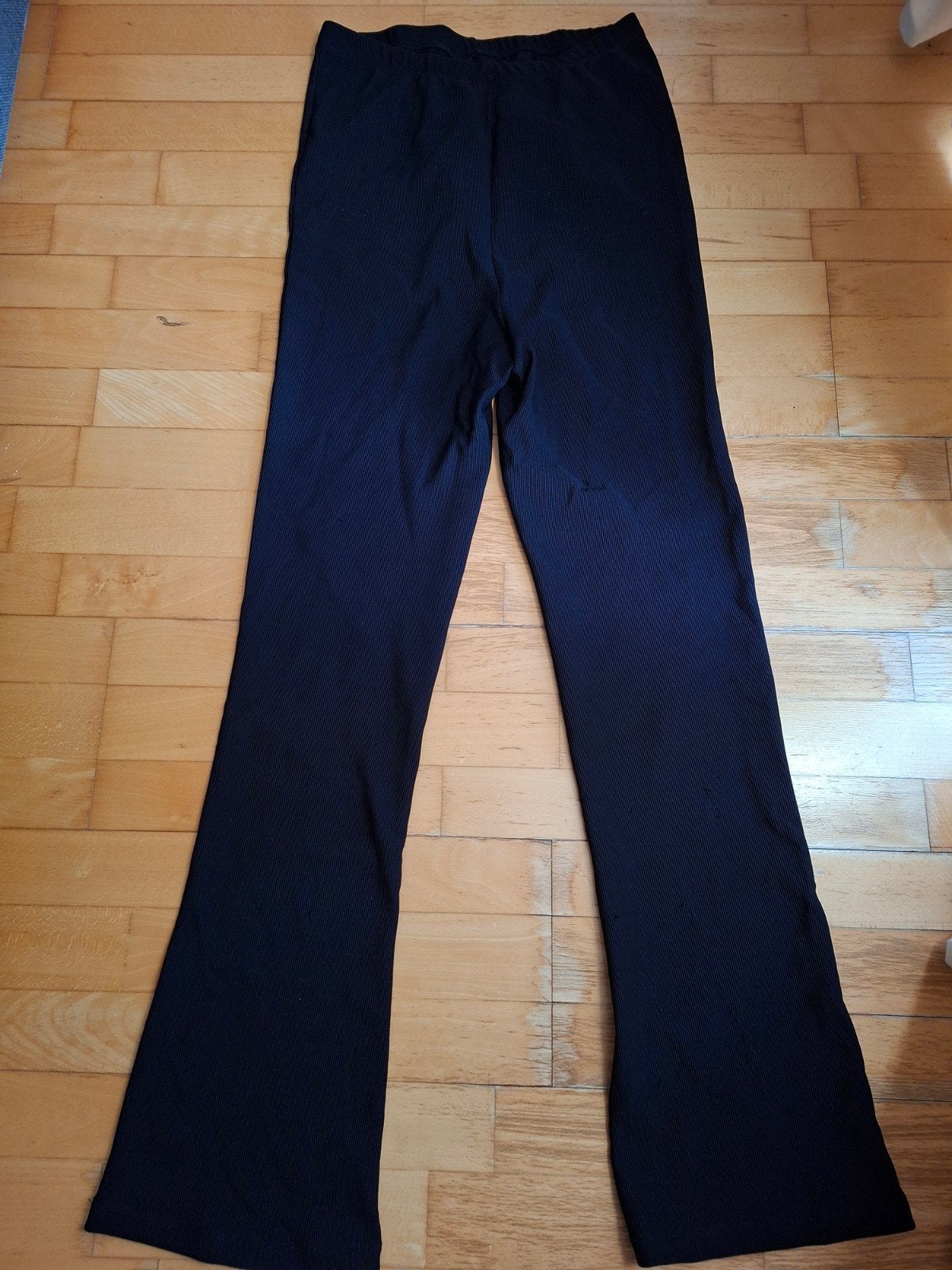 Hoge zwangerschapsbroek maat S met gebruiksporen, Kleding | Dames, Positiekleding, Zwart, Ophalen of Verzenden, Maat 36 (S), Gedragen