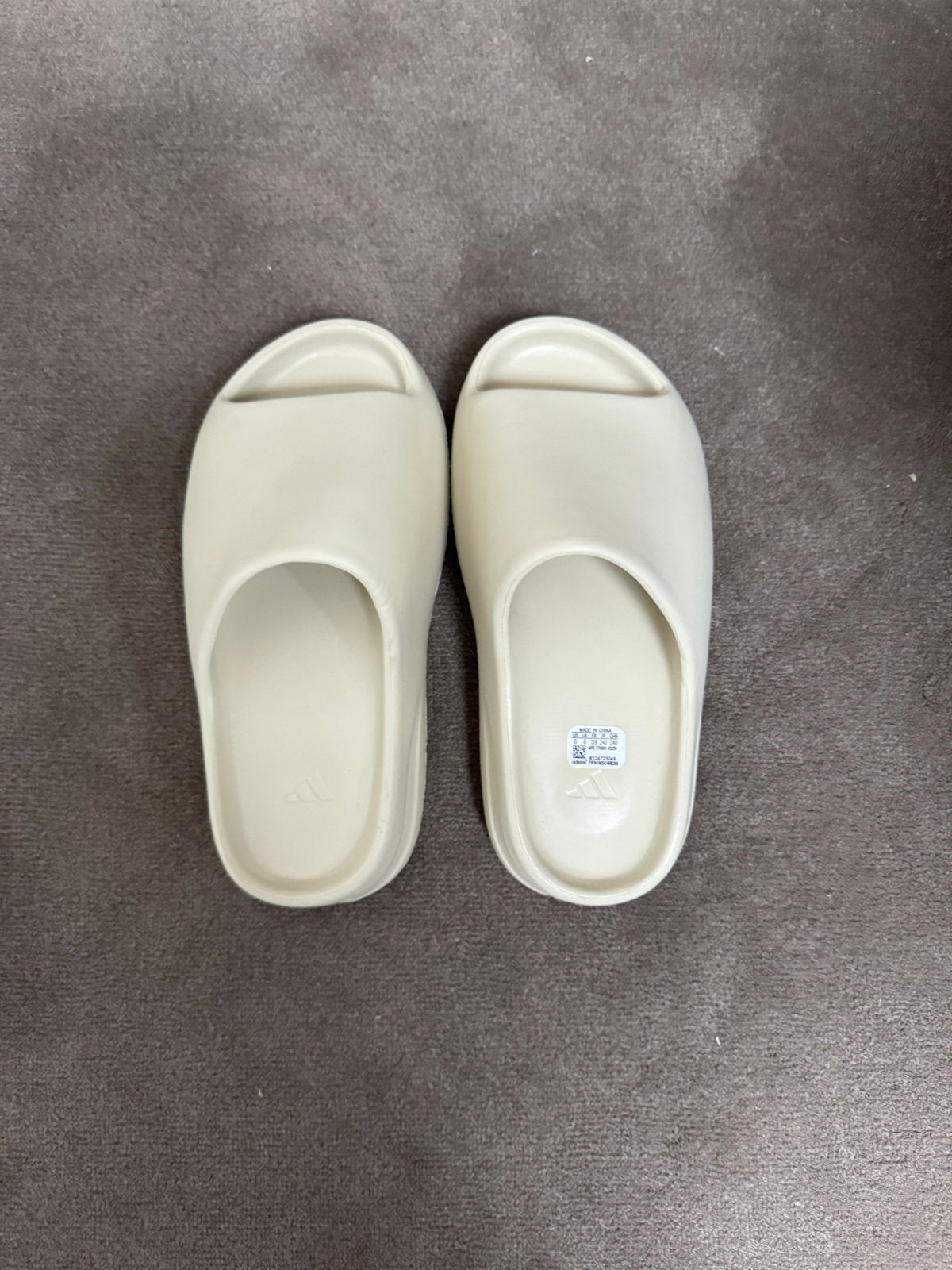 Adidas Yeezy Slide Beige - Comfortabele slippers maat 39, Kleding | Heren, Schoenen, Slippers, Overige kleuren, Verzenden, Nieuw