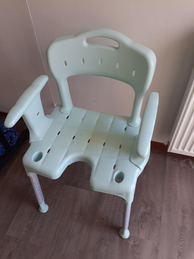 ZGAN Badkamer /Douche stoel, Ophalen, Kunststof, Overige kleuren, Zo goed als nieuw