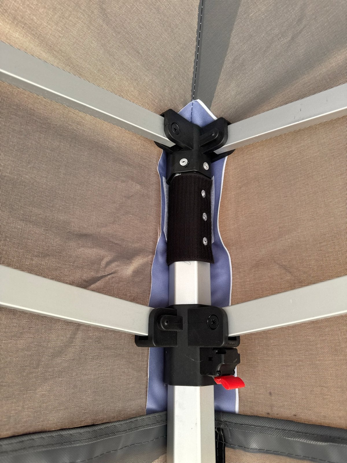Foto 5 van Partytent 3x3m Grijs – 40mm Hex Frame + Zijwanden
