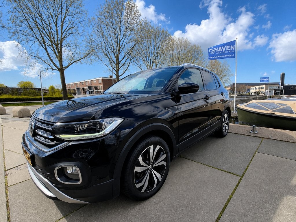 VW T-Cross 1.0 TSI | Virtual Cockpit | carplay | trekhaak, Auto's, T-Cross, Zwart, 630 kg, 115 pk