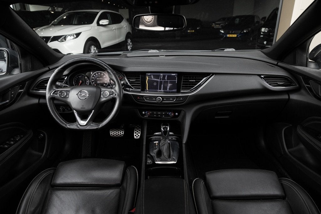 Opel Insignia Sports Tourer 1.5 T Business Exe | Pano | Stuu, Auto's, Opel, 12 maanden, 730 kg, Gebruikt, 4 cilinders