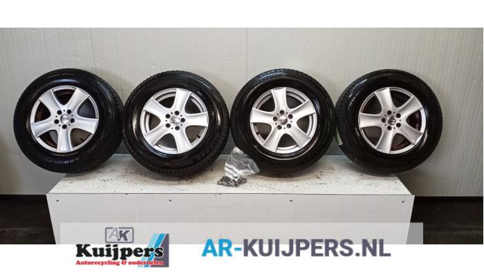 Sportvelgenset + banden van een Subaru Forester, Gebruikt, -, -, -