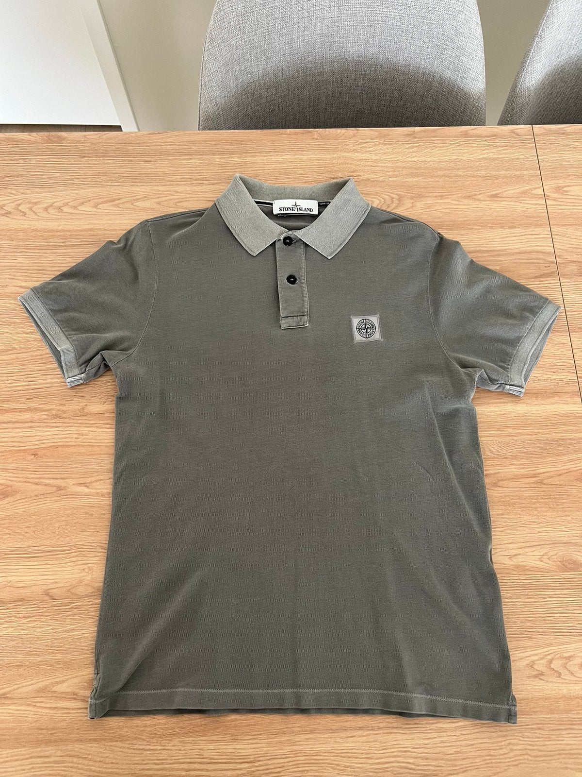 2 stone island polo kleur beige en sand maat m, Ophalen of Verzenden, Zo goed als nieuw, Maat 48/50 (M), Beige