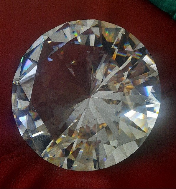 Swarovski Prestige Facetsteen, Verzamelen, Ophalen of Verzenden, Zo goed als nieuw, Figuurtje