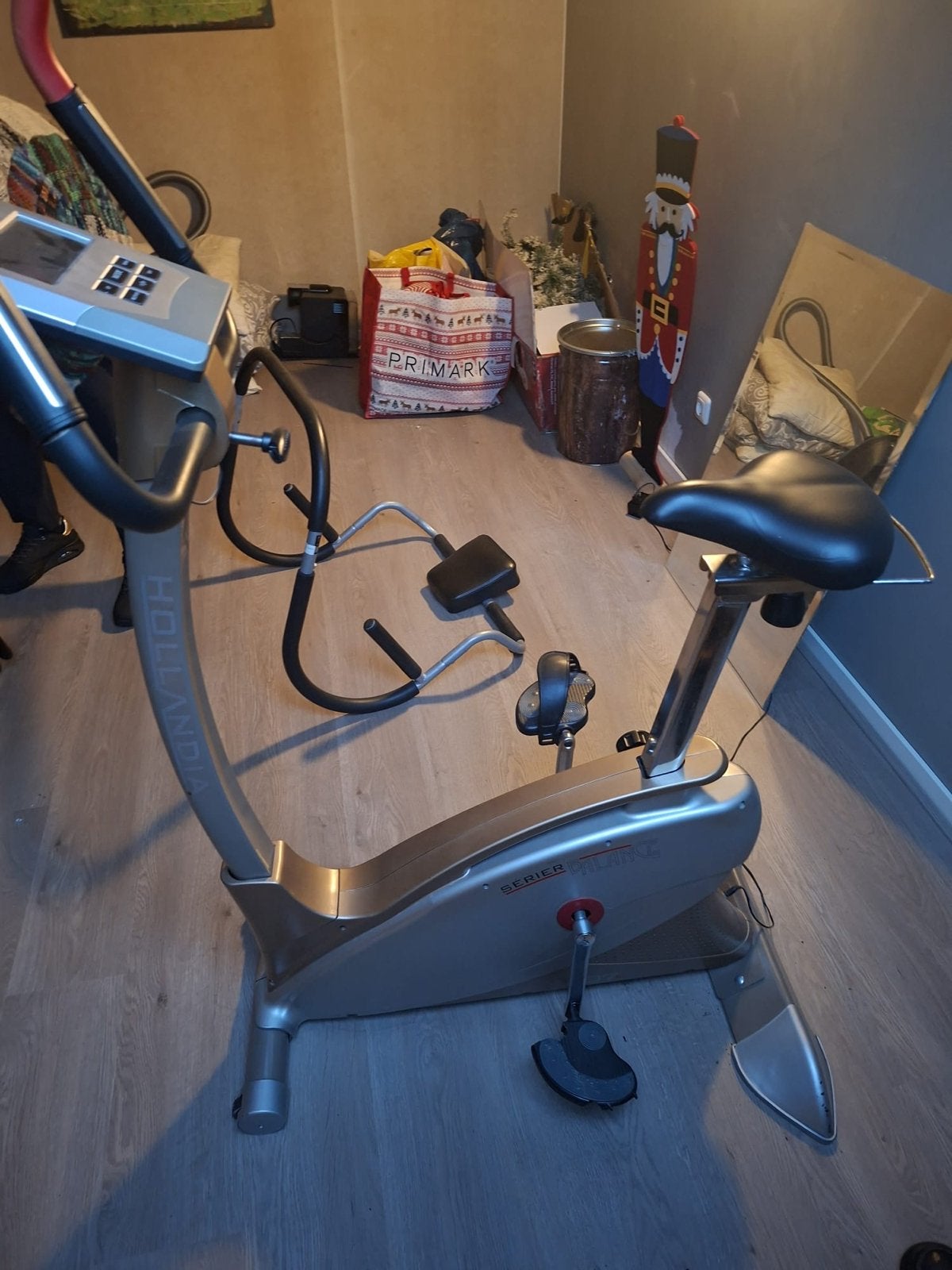 Hometrainer Hollandia - Trapper defect, inclusief kabel, Ophalen, Gebruikt, Benen, Hometrainer