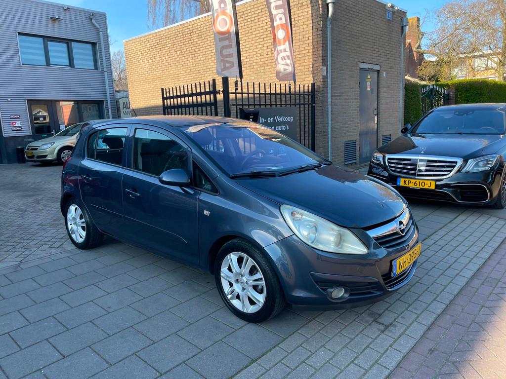 Opel Corsa 1.2-16V Essentia Airco PDC NAP APK, Voorwielaandrijving, Gebruikt, 4 cilinders, Blauw
