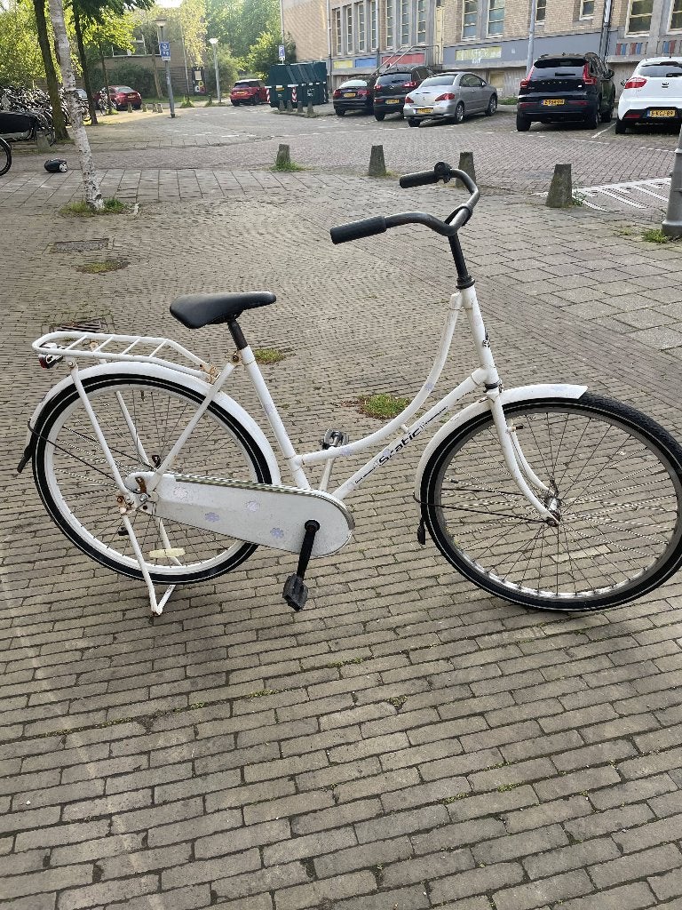Omafiets dames wit, Ophalen, Terugtraprem, Gebruikt, Versnellingen