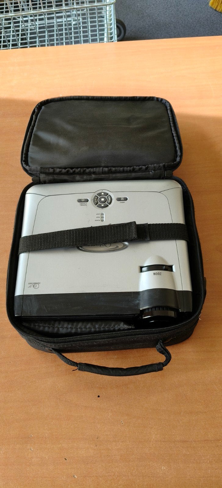 Optoma DLP Projector met Tas en Kabels, Verzenden, Zo goed als nieuw, DLP, Overige resoluties