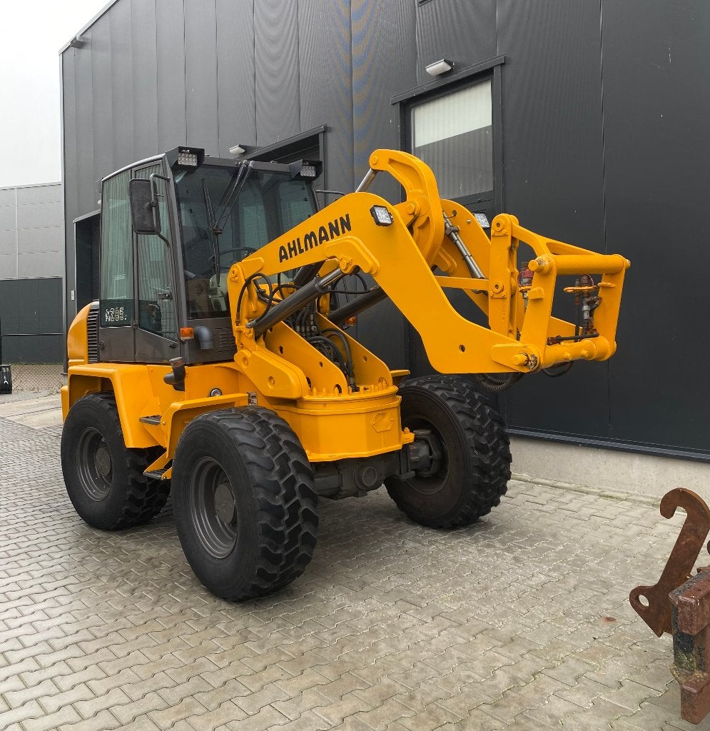 Ahlmann AZ85t / AS85 shovel, Ophalen, Wiellader of Shovel