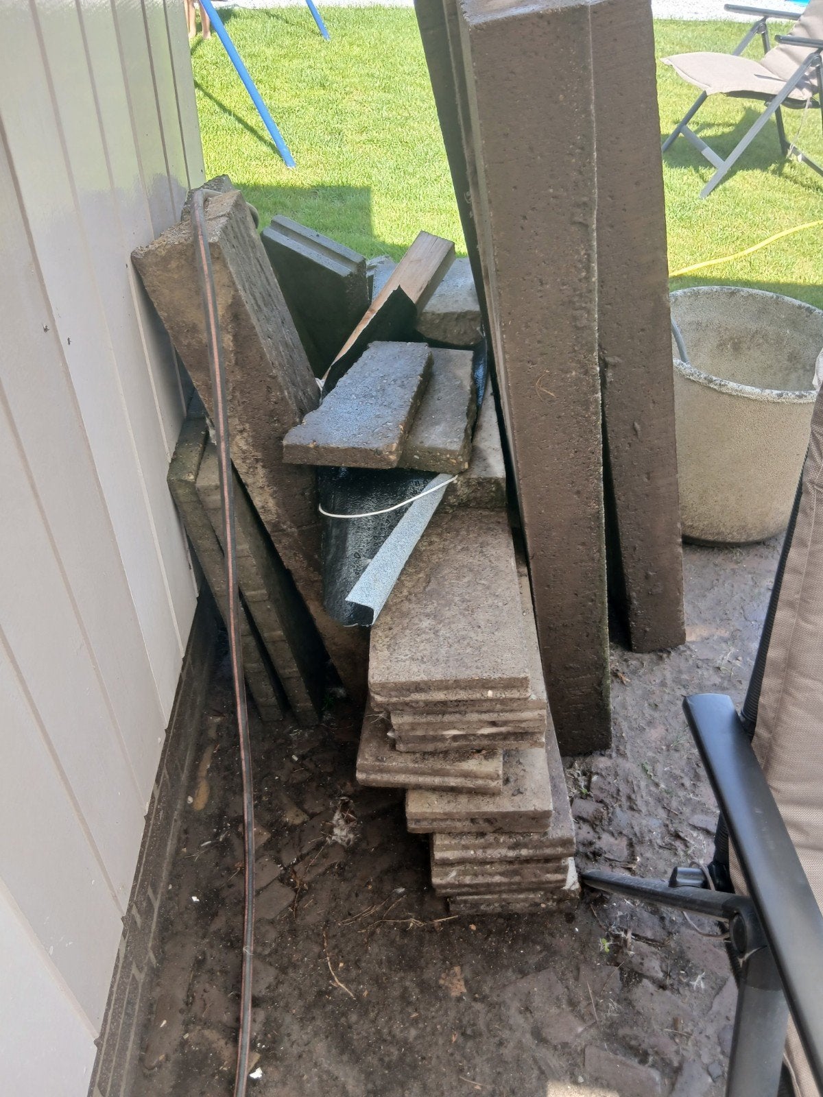 GRATIS, Tuin en Terras, Bielzen en Borders, Ophalen, Beton, Minder dan 100 cm