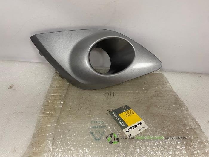 Bumper Rooster van een Renault Scenic, Auto-onderdelen, Gebruikt, -, Renault, -
