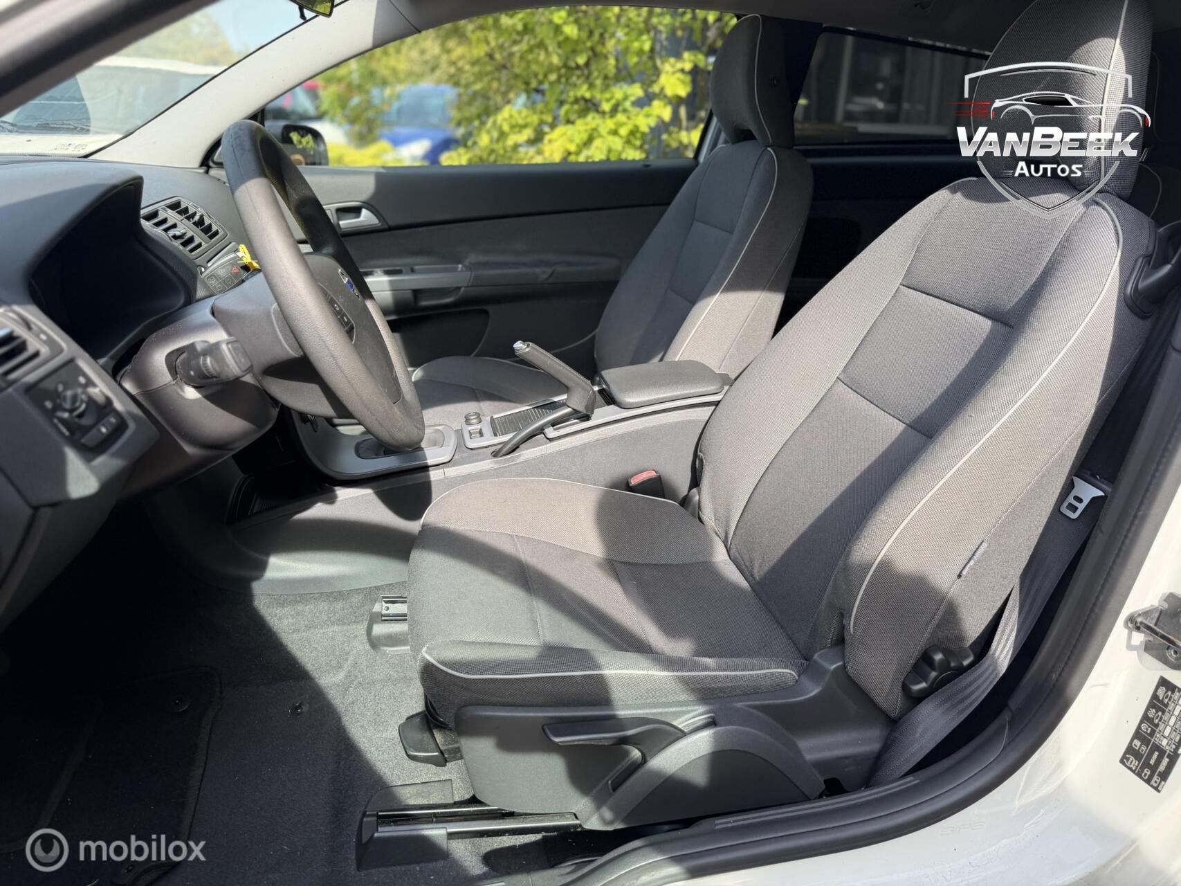 Volvo C30 1.6D Kinetic, Voorwielaandrijving, 1263 kg, Gebruikt, 4 cilinders