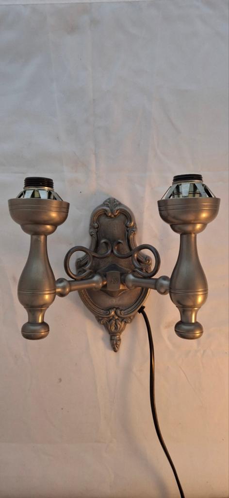 Tinnen Wandlamp - Dubbele Arm, Antiek en Kunst, Antiek | Lampen, Ophalen of Verzenden